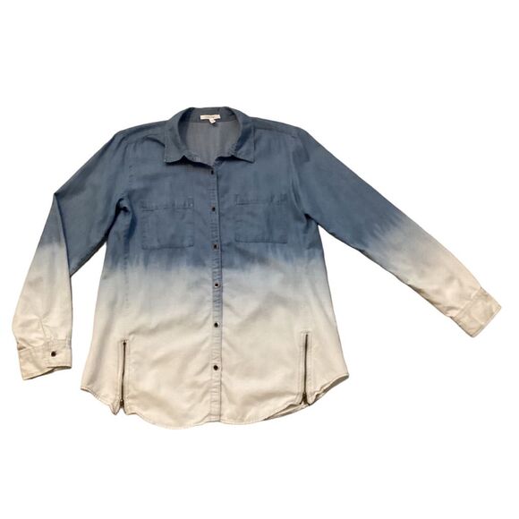 Maurices Tops - Maurices Women's Size M Blue Ombré Button-Up Tunic Top Long Sleeve Casual